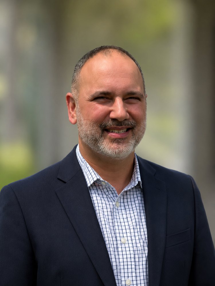 Roy Ben-Aharon, GIA Diamond Graduate and principal of Trusted Jewelry Buyers